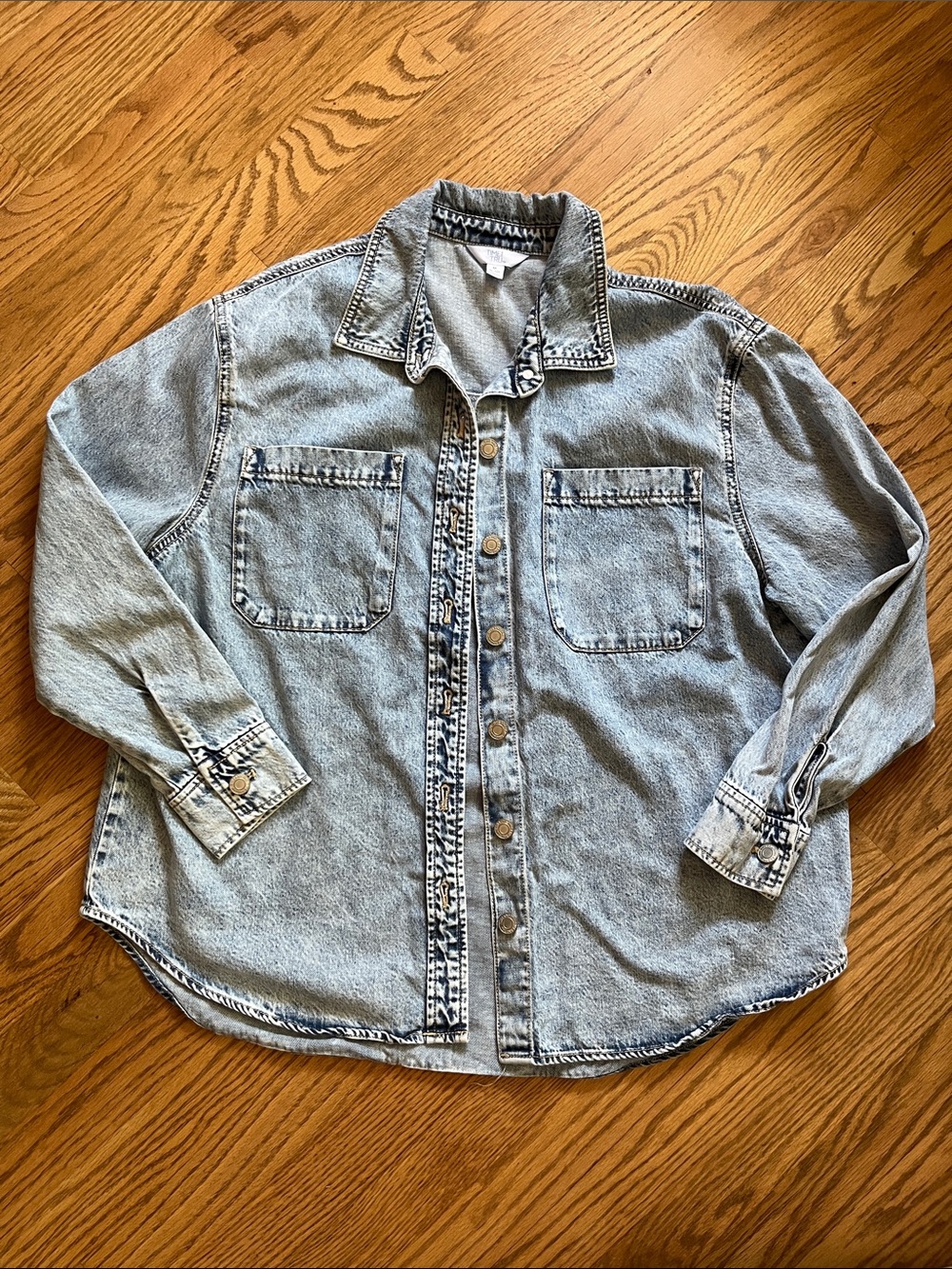 Time and Tru Light Wash Denim Button-Down Shirt